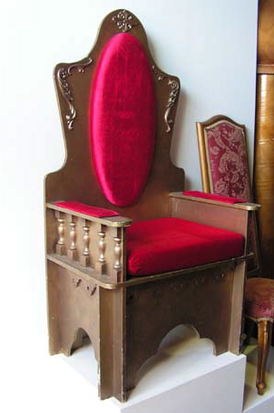 THRONE, Gold with Red Velvet Padding 1.5m H